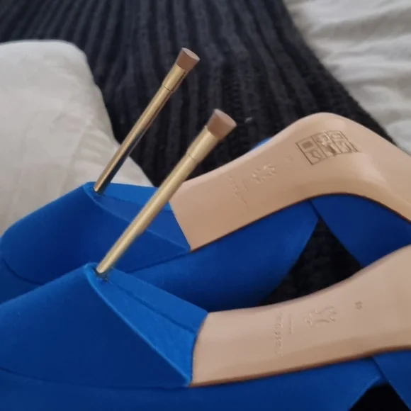 Kurt Geiger size 10 silk heels - Picture 5 of 5